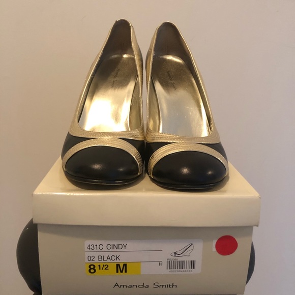 Amanda Smith “Cindy” Wedge - Picture 2 of 7